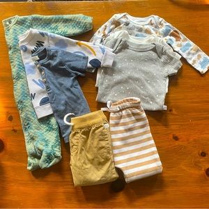 Cool weather gender neutral capsule wardrobe 6-9 months